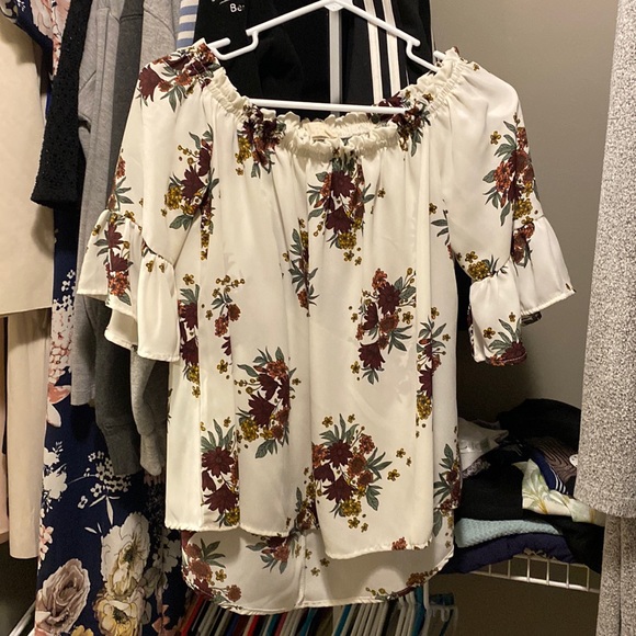 Women’s off the shoulder top - Picture 1 of 3